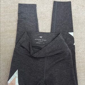 Heroine Sport Charcoal Leggings